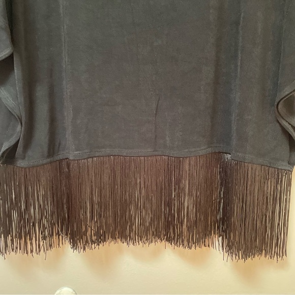 Travelers by Chicos fringe bottom top size L/XL - Picture 3 of 6